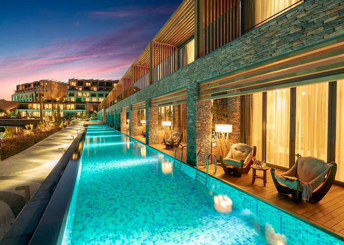 Hotel Lujo Bodrum 5*