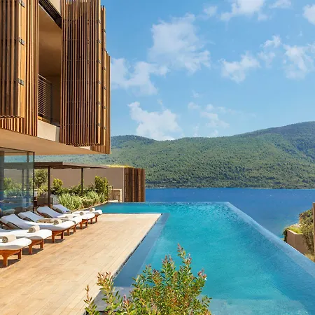 Lujo Bodrum Hotel 5*