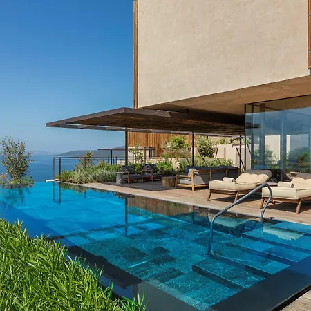 Hotel Lujo Bodrum 5*